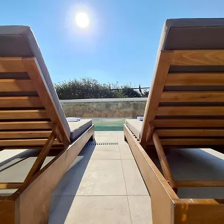 Phaedrus Living Venus Seaview Lighthouse *