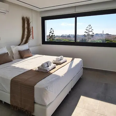 Phaedrus Living Venus Seaview Lighthouse וילה