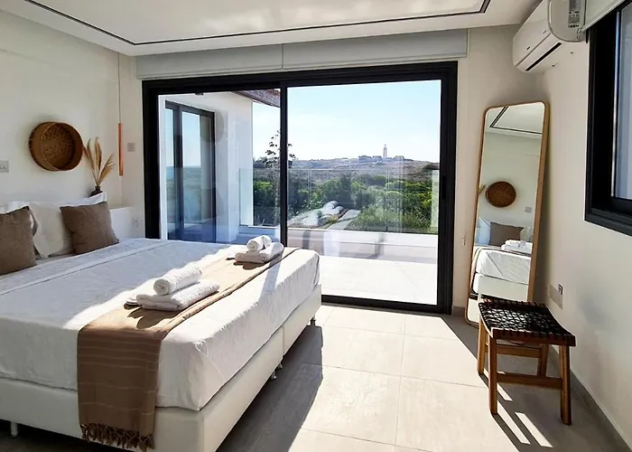 Villa Phaedrus Living Venus Seaview Lighthouse Pafos